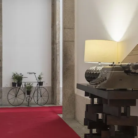 ビナパートメンツ カレガル